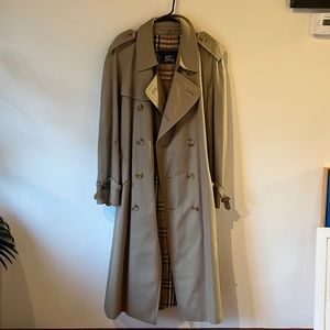 Burberry trench
